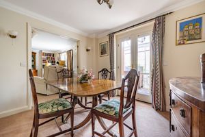 Dining Room- click for photo gallery